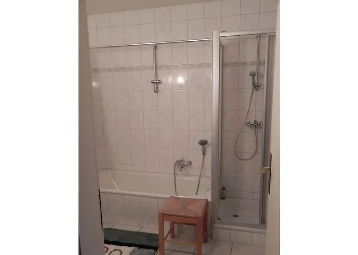 With 2 Bedrooms بيت للعطل بريجا